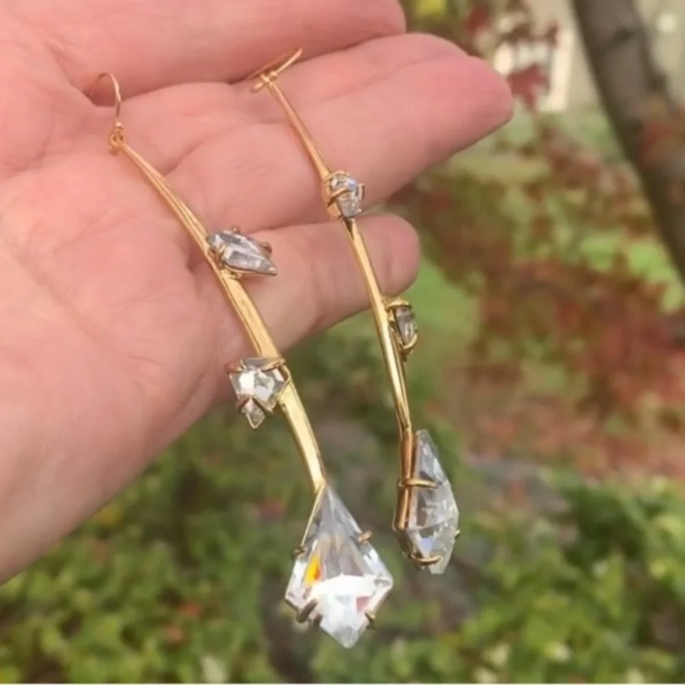 ALEXIS BITTAR • Miss Havisham Gold Flower Bud Crystal Celestial Pearl Earrings